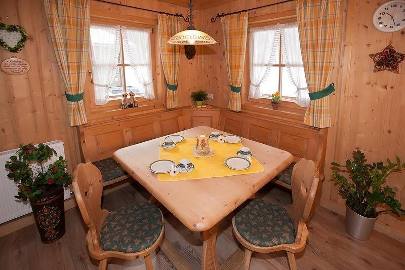 Landhaus Schiestl Mayrhofen Εξωτερικό φωτογραφία